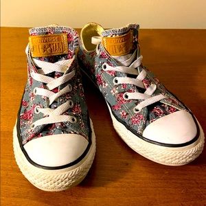 Girls Floral Converse Low Top All Stars